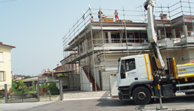 Installazione cantiere e opere di protezione ponteggi